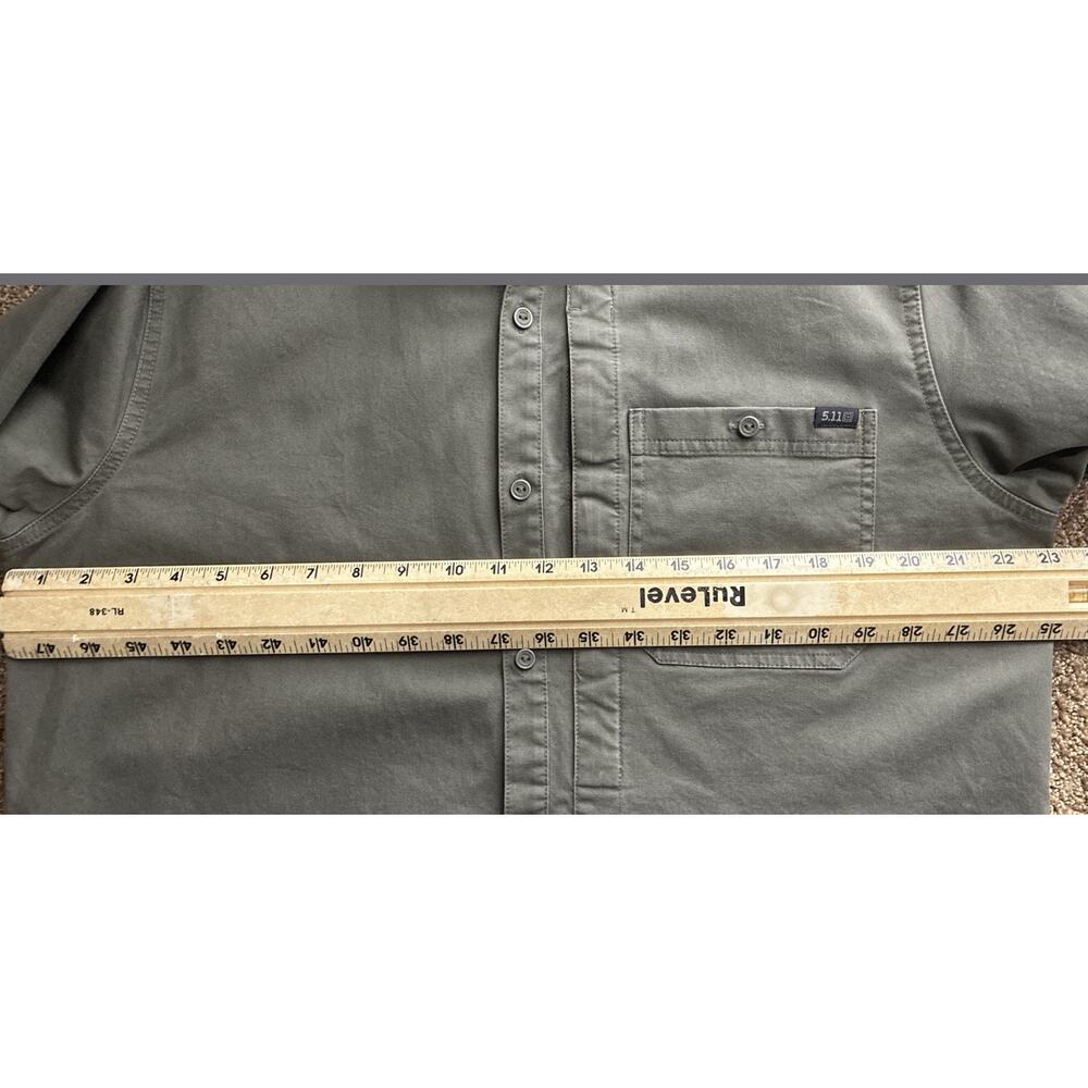 5.11 Tactical Series MED Mens Long Sleeve Button Down Shirt Army Grn 2 Chest Pkt - Picture 7 of 9